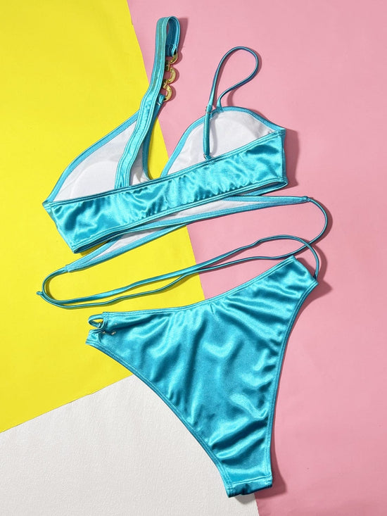 Trendsi Apparel & Accessories > Clothing > Swimwear Chain Detail Crisscross Bikini Set